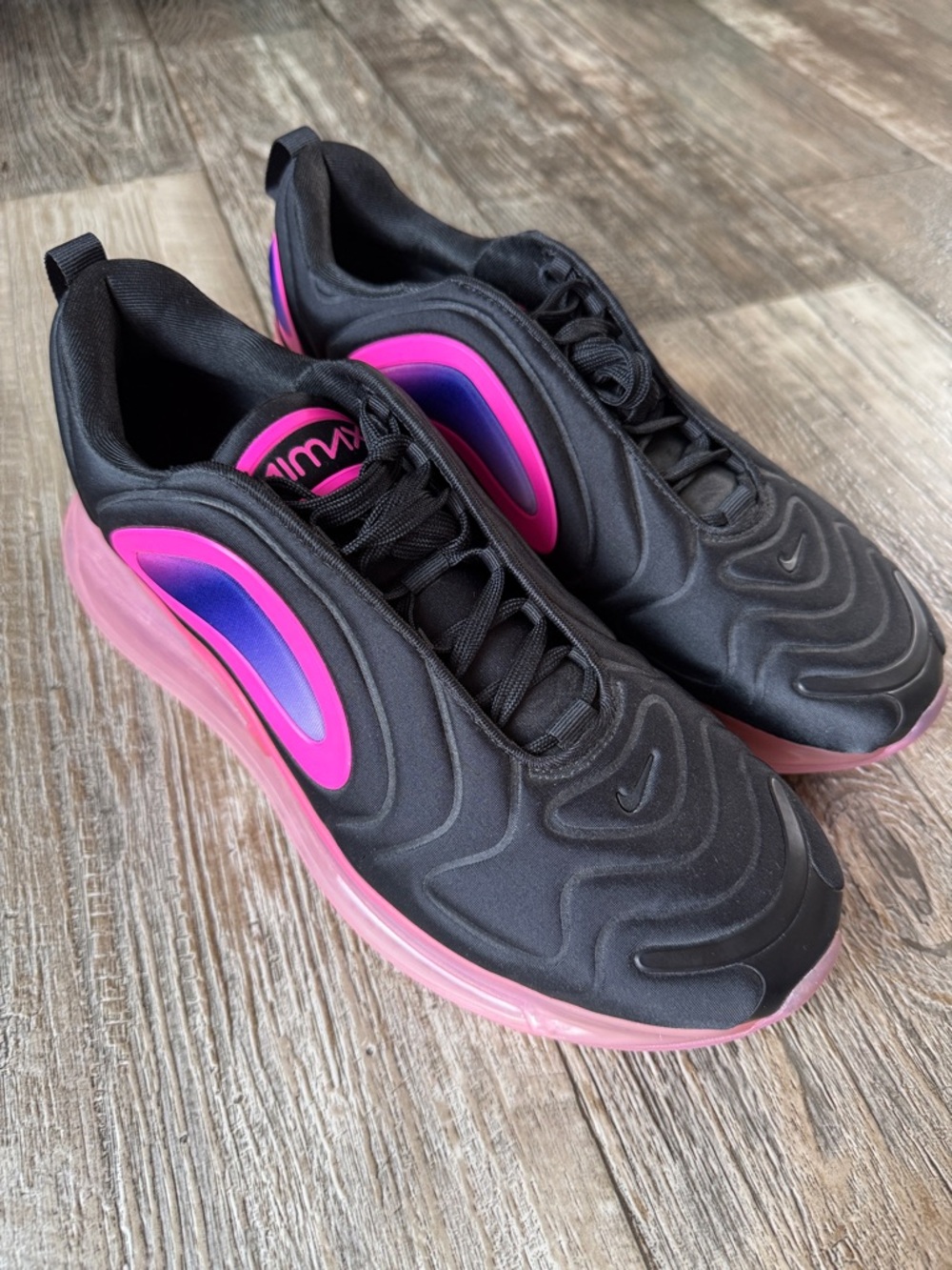 Nike Air Max 720 GS Men Black Pink Fuchsia NWOB, 10.5